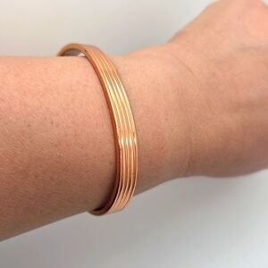 Avon Copper Bracelet 1998 Magnetic Unisex